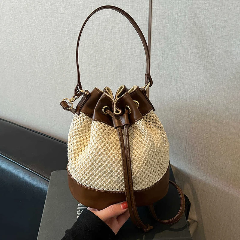 Summer Woven Handbags For Women 2025 Fashion Drawstring Handheld Bucket Bags Simple Beach Crossbody Phone Bag
Summer Woven Handbags For Women 2025 Fashion Drawstring Handheld Bucket Bags Simple Beach Crossbody Phone Bag