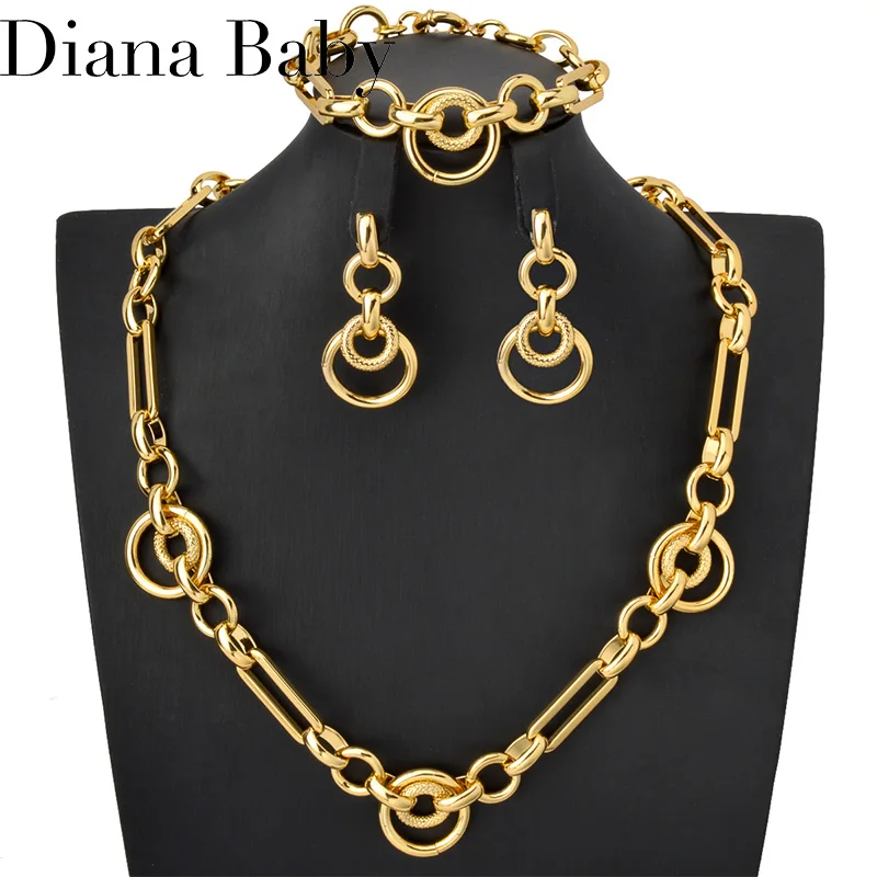 Africa Wedding Party Jewelry Set For Women Dubai Gold Plated Hollow Choker Necklace Earrings Bracelet Hip Hop Jewellery Gifts
Africa Wedding Party Jewelry Set For Women Dubai Gold Plated Hollow Choker Necklace Earrings Bracelet Hip Hop Jewellery Gifts