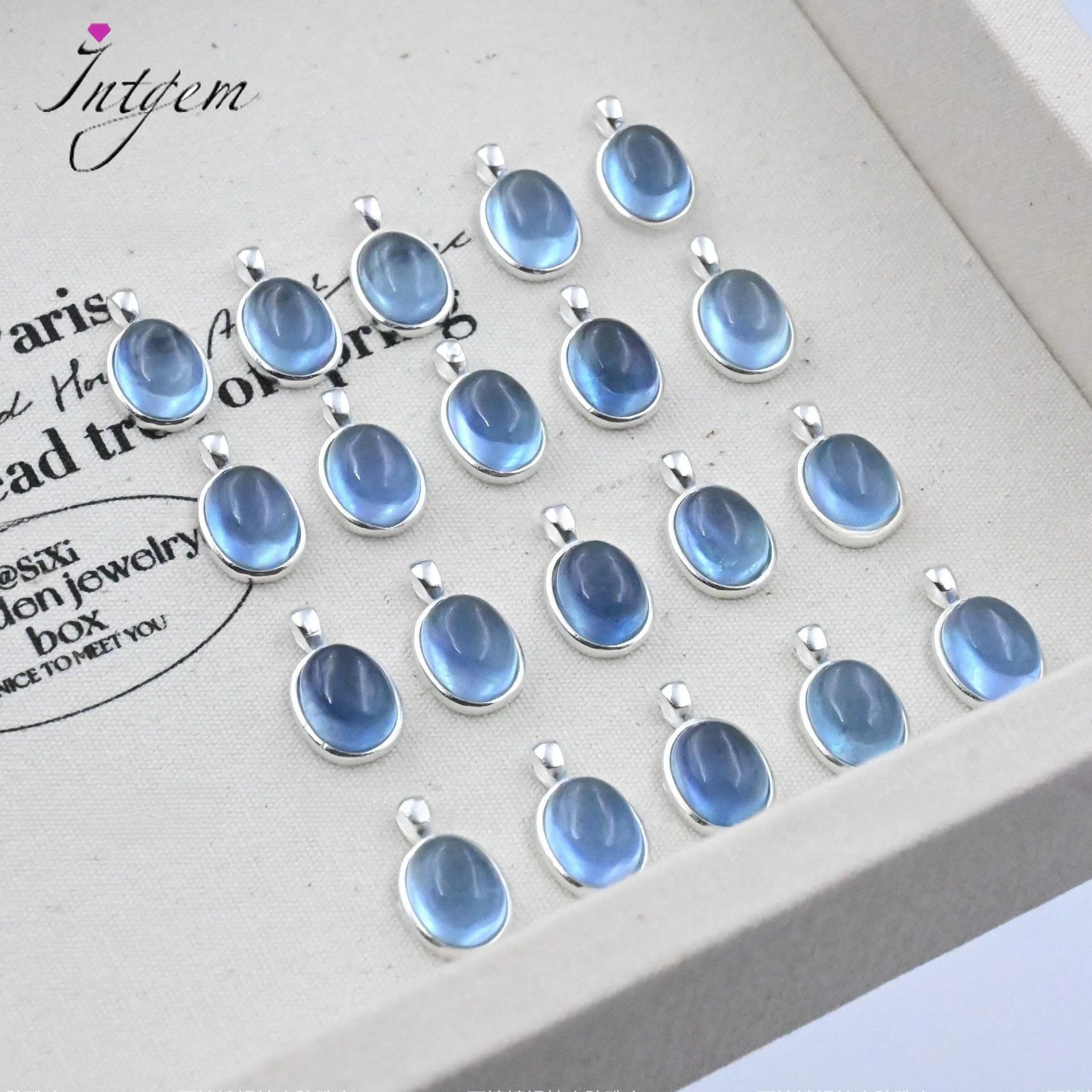 s925 sterling silver ladies pendant inlaid with natural aquamarine simple design DIY accessories silver jewelry wholesale 
s925 sterling silver ladies pendant inlaid with natural aquamarine simple design DIY accessories silver jewelry wholesale