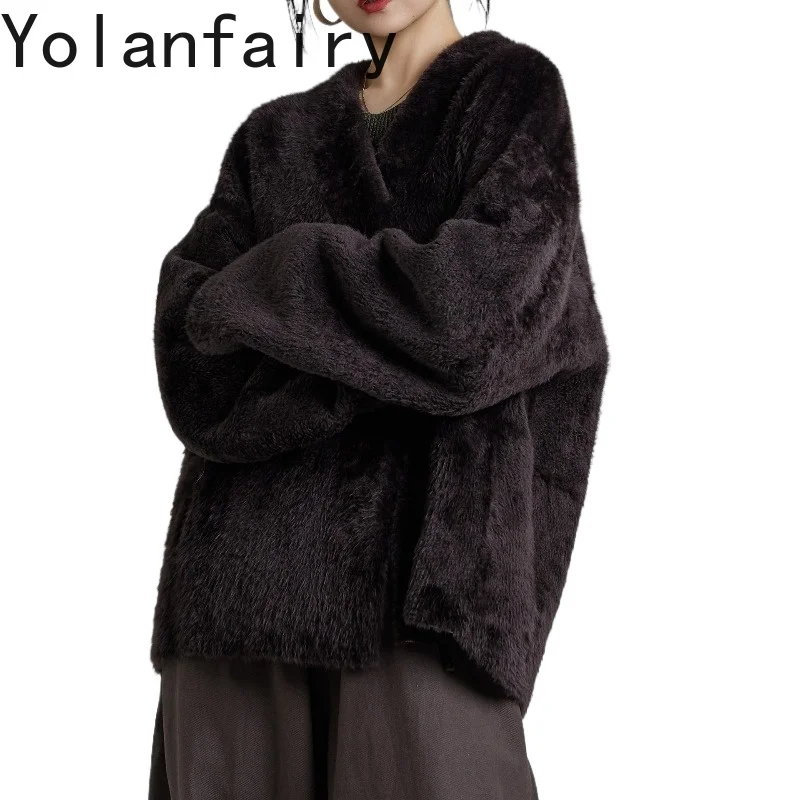 YOLANFAIRY Women V Neck Loose Merino Sheep Shearling Coat Genuine Real Sheepskin Fur Integrated Jacket Warm Winter Fur Coats
YOLANFAIRY Women V Neck Loose Merino Sheep Shearling Coat Genuine Real Sheepskin Fur Integrated Jacket Warm Winter Fur Coats