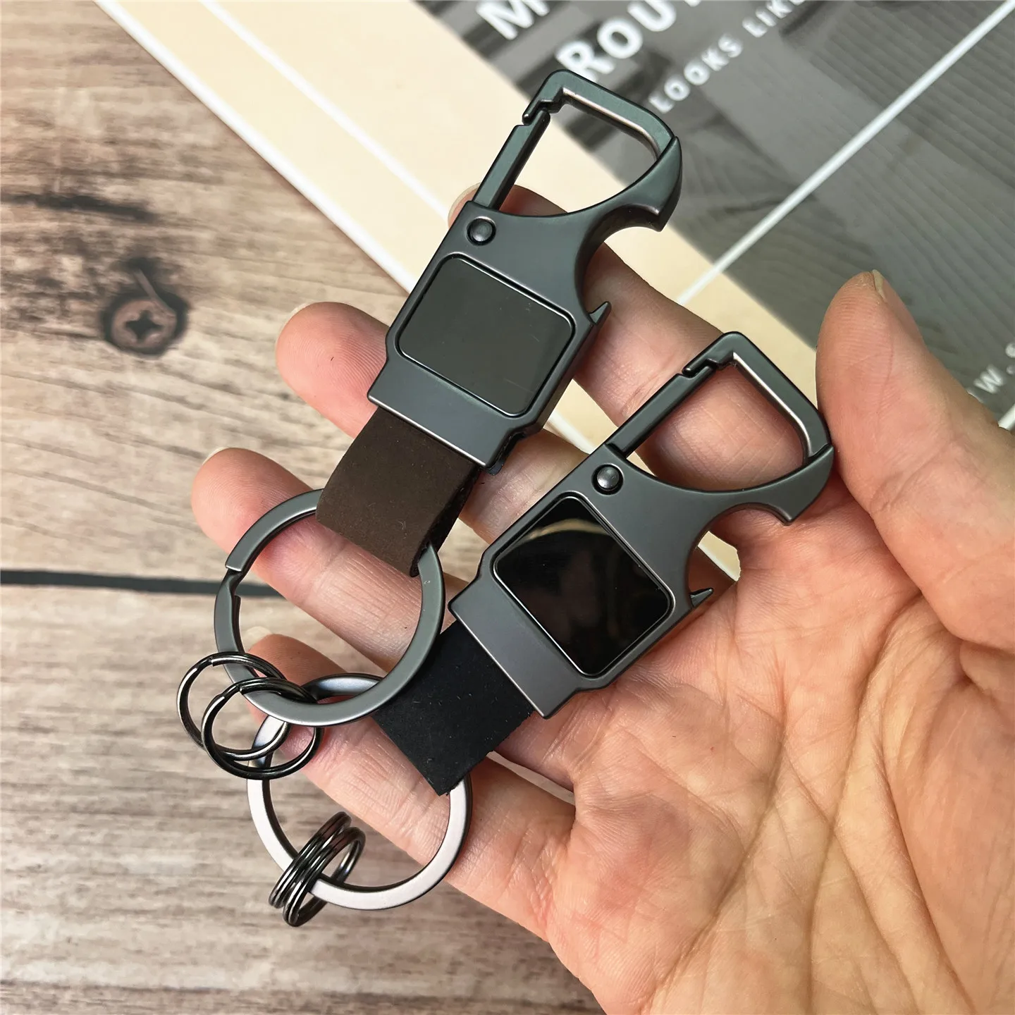 Keys Holder Cowhide Keychains Accessories Heavy Metal Key Ring Holder Genuine Leather Keychain Accessory Vintage Desk Accessory
Keys Holder Cowhide Keychains Accessories Heavy Metal Key Ring Holder Genuine Leather Keychain Accessory Vintage Desk Accessory