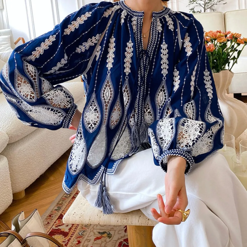 2025 Spring New French Hollow Embroidered Shirt Tops Women's Holiday Style Long Sleeve Blouse Shirt Ladies Casual Tops
2025 Spring New French Hollow Embroidered Shirt Tops Women's Holiday Style Long Sleeve Blouse Shirt Ladies Casual Tops