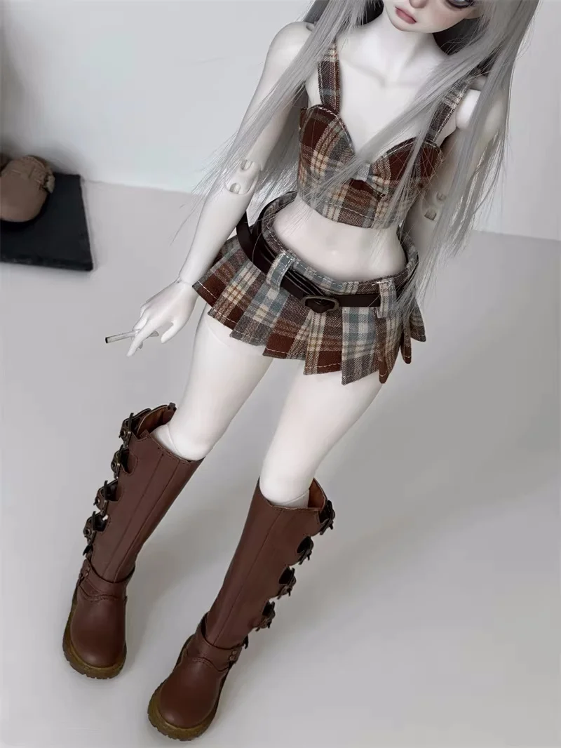 BJD doll clothes - suitable for 1/4 SD16 size strap pleated skirt set with checkered pattern - doll accessories
BJD doll clothes - suitable for 1/4 SD16 size strap pleated skirt set with checkered pattern - doll accessories