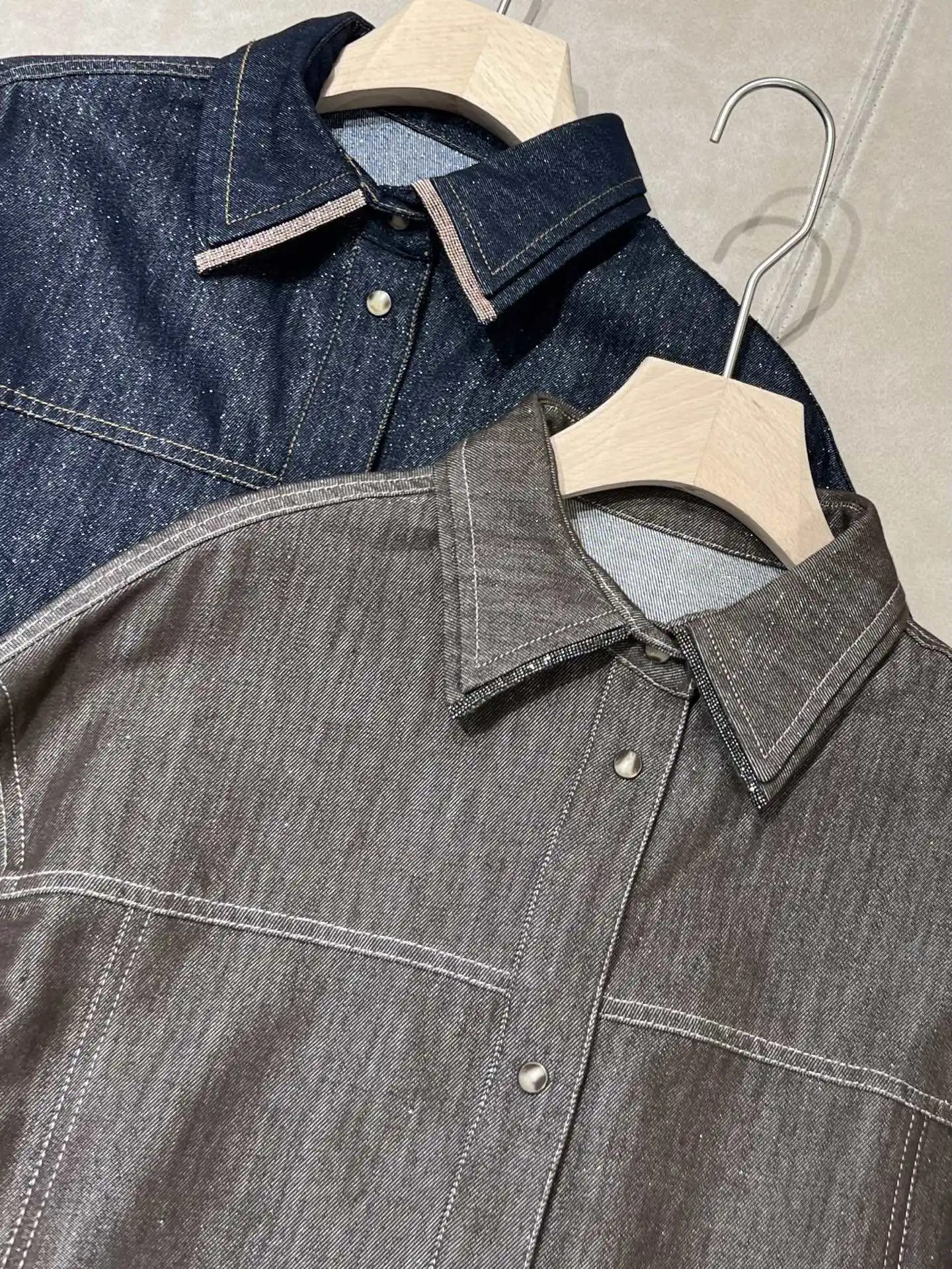 2026 Early Spring New Style Lapel Loose Fit Versatile Shirt For Women (Commuting, Casual, And Easy To Match)
2026 Early Spring New Style Lapel Loose Fit Versatile Shirt For Women (Commuting, Casual, And Easy To Match)