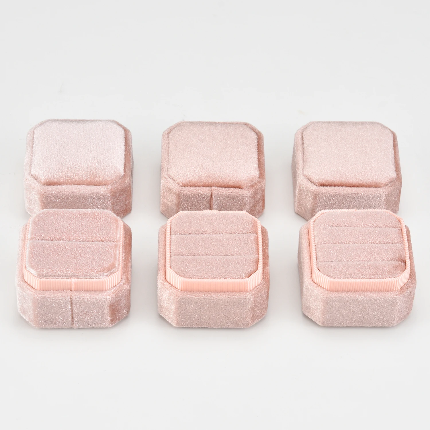 Nanyue Luxury Velvet Ring Box 1/2/3 Slots Mini Cut Octagon Ring Case Custom Logo Ring Box For Jewelry Packaging
Nanyue Luxury Velvet Ring Box 1/2/3 Slots Mini Cut Octagon Ring Case Custom Logo Ring Box For Jewelry Packaging