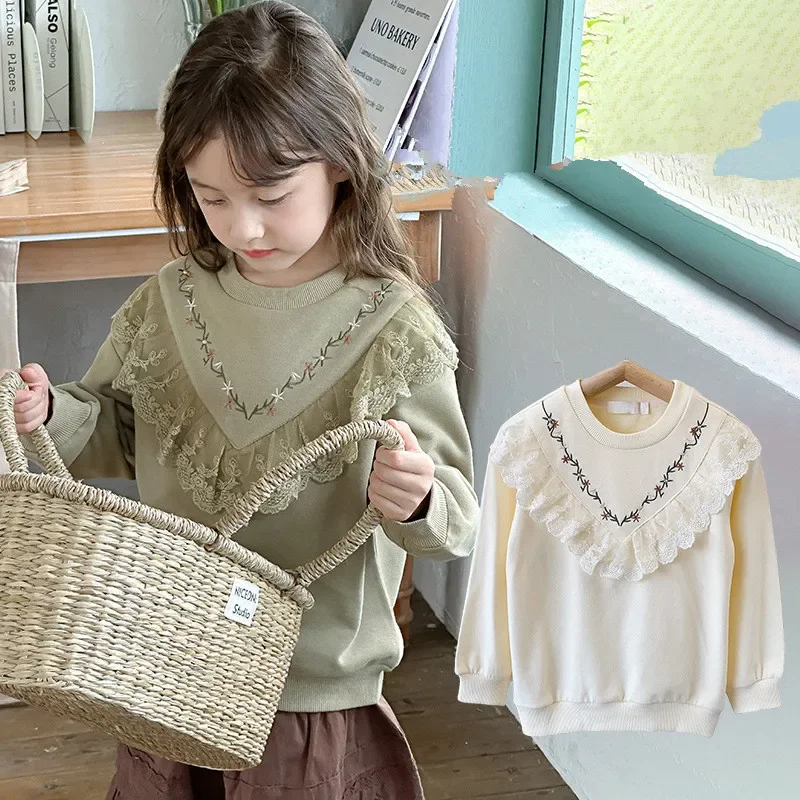 Girls' Autumn Sweatshirt Korean Lace Embroidery Loose Kids Tops 2024 Spring New School Children's Clothes Baby Girls Base Shirt
Girls' Autumn Sweatshirt Korean Lace Embroidery Loose Kids Tops 2024 Spring New School Children's Clothes Baby Girls Base Shirt