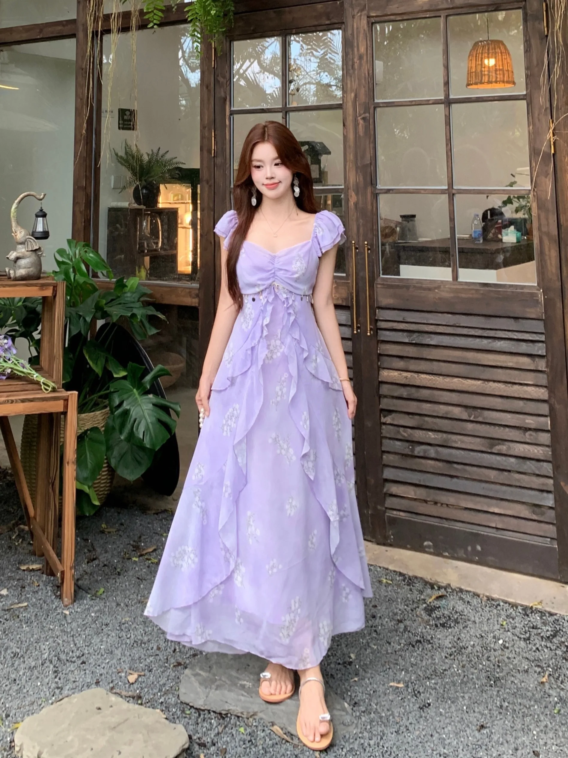 plus Size Summer Holiday Ruffle Sleeve Short Dress Women's A-Line Skirt High Waist Concealing Belly Korean Style Commute Wind
plus Size Summer Holiday Ruffle Sleeve Short Dress Women's A-Line Skirt High Waist Concealing Belly Korean Style Commute Wind