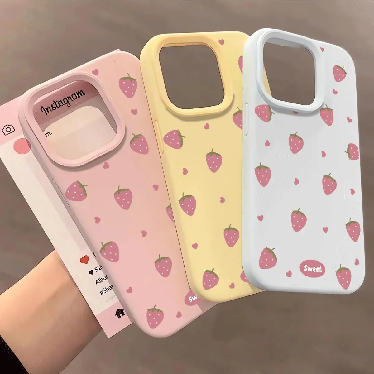 Phone Case For iPhone 17 16 15 14 13 12 11 Pro Max Plus New Korean INS Sweet Strawberry Pattern Anti-fall Soft Protective Cover
Phone Case For iPhone 17 16 15 14 13 12 11 Pro Max Plus New Korean INS Sweet Strawberry Pattern Anti-fall Soft Protective Cover