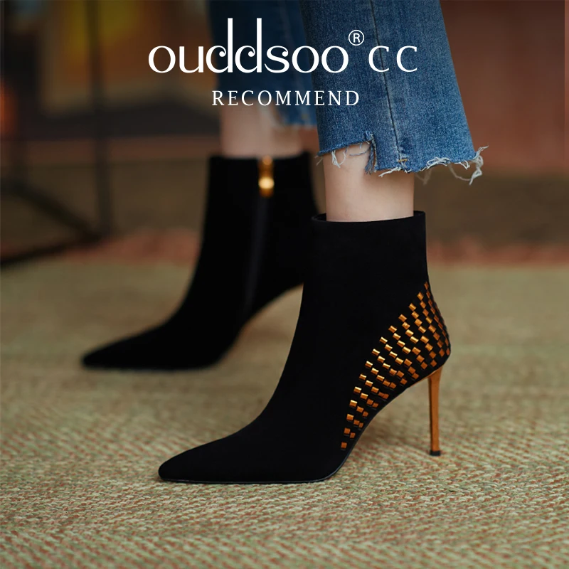 Ods Women's Platform Rivet Ankle Boots Shoes 16cm High Thin Heels Plates Buckle Big Size Fashion Sexy Handmade Booties Elegant
Ods Women's Platform Rivet Ankle Boots Shoes 16cm High Thin Heels Plates Buckle Big Size Fashion Sexy Handmade Booties Elegant
