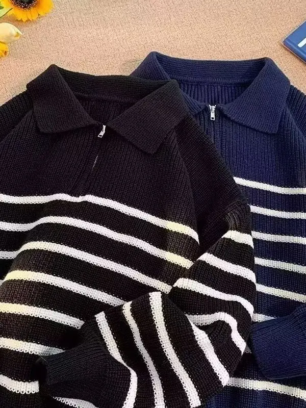 Свободный крой, длинный све, трикотаж, мужской осенне-зимний корейский повседневный свитер с воротником на молнии, молодежный модный свитер из полиэстера...
Свободный крой, длинный све, трикотаж, мужской осенне-зимний корейский повседневный свитер с воротником на молнии, молодежный модный свитер из полиэстера...