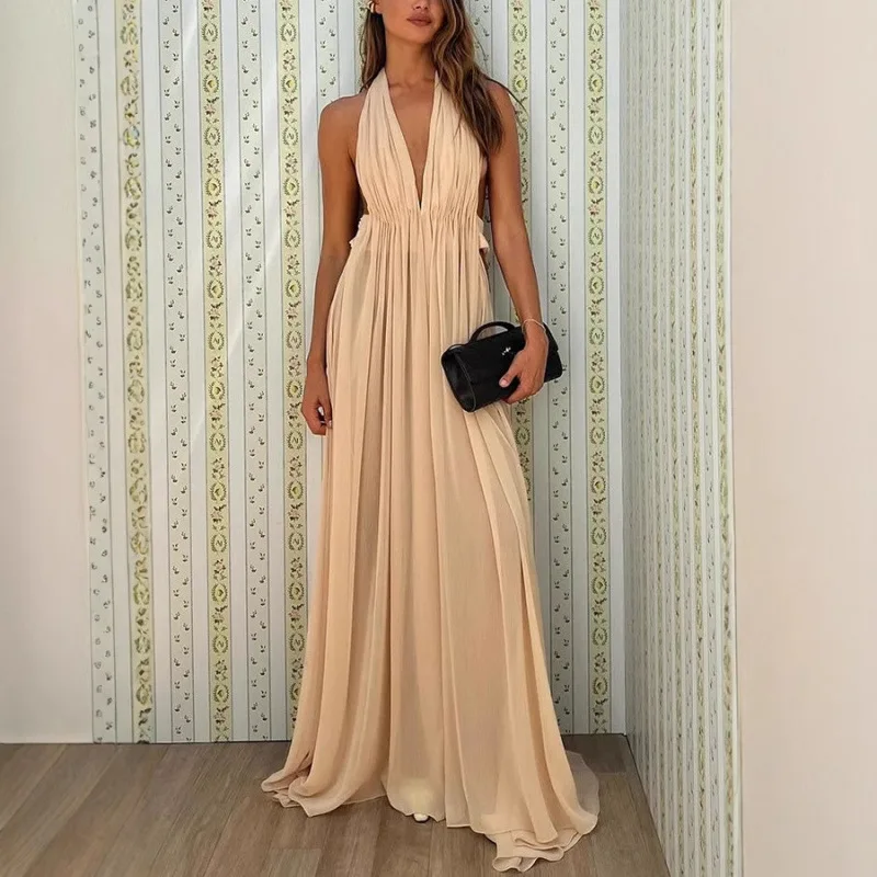 2025 Summer New Deep V Neck Long Evening Dress Pleated Halter Backless Dress Women
2025 Summer New Deep V Neck Long Evening Dress Pleated Halter Backless Dress Women