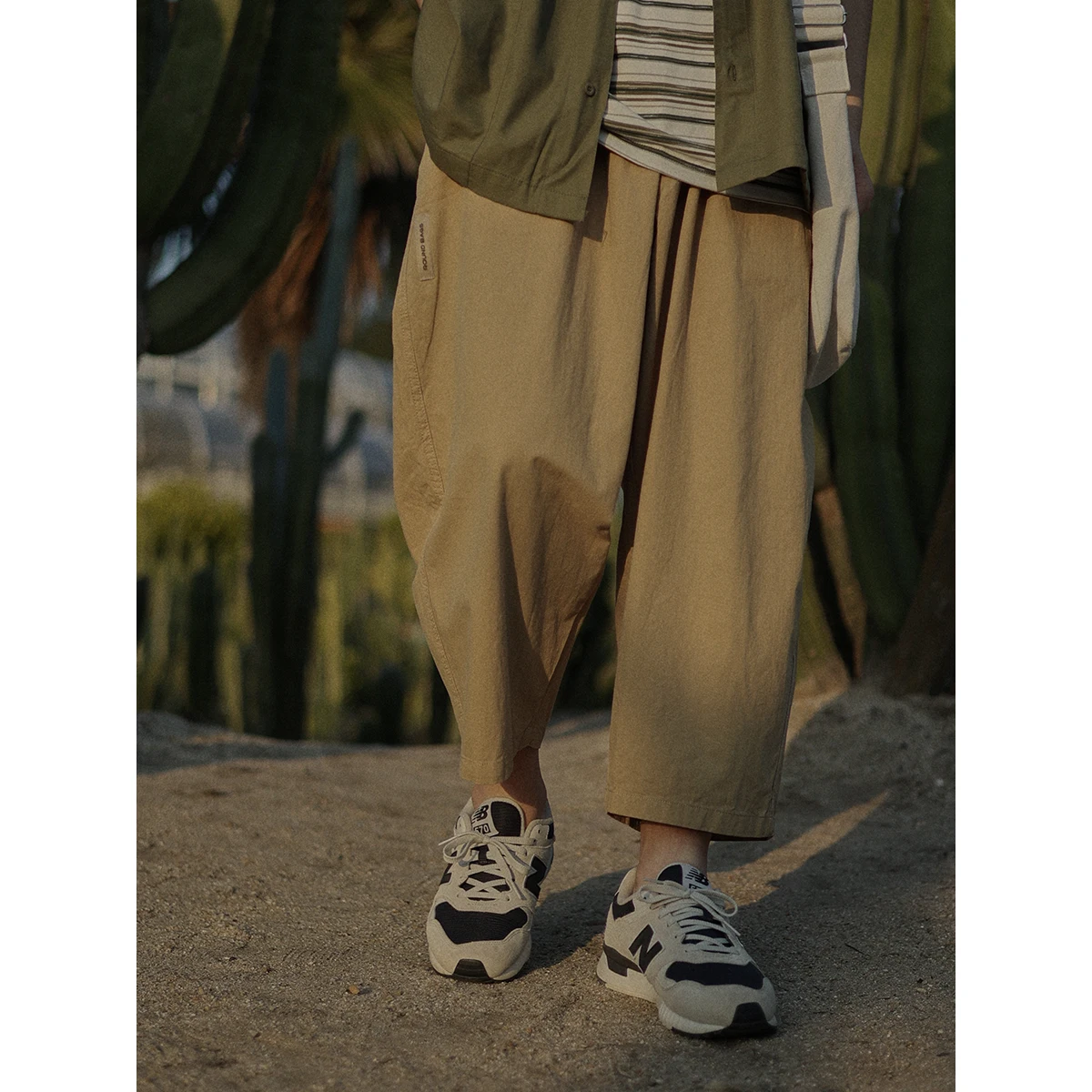 Youth Crisis Summer Color Wide Leg Nine Pants Unisex Japanese Retro Basic Casual Pants Loose Fit mid Waist Harajuku Style
Youth Crisis Summer Color Wide Leg Nine Pants Unisex Japanese Retro Basic Casual Pants Loose Fit mid Waist Harajuku Style