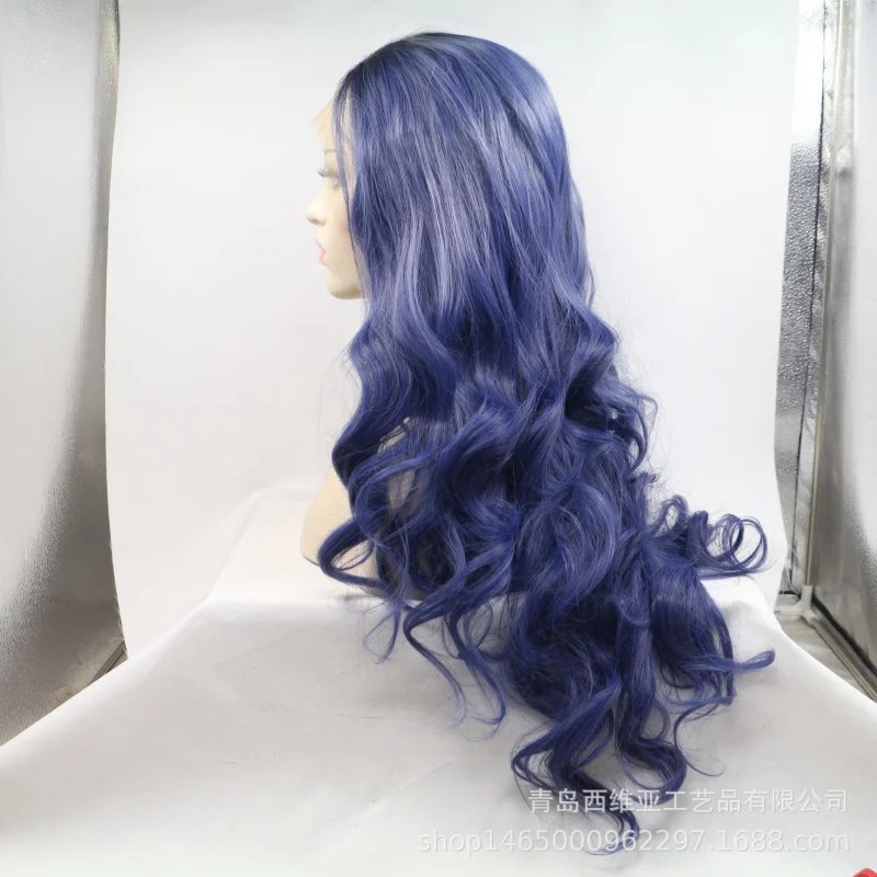 Hand-crocheted front lace synthetic wig with free-parting gradient blue high-temperature fiber long curly hair
Hand-crocheted front lace synthetic wig with free-parting gradient blue high-temperature fiber long curly hair