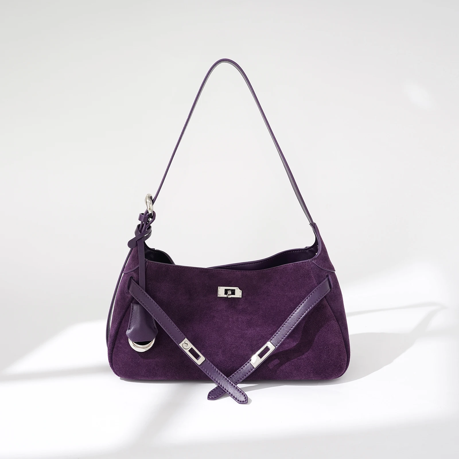 2025 New NicheDesign Frosted Cow Leather Women's Underarm Bag Versatile Single Shoulder Slant Crossbody Handbag Small Square Bag
2025 New NicheDesign Frosted Cow Leather Women's Underarm Bag Versatile Single Shoulder Slant Crossbody Handbag Small Square Bag