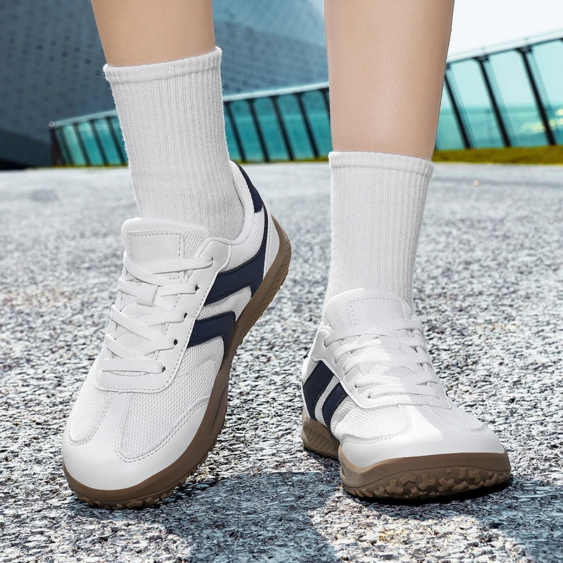 2026 Spring Men'S Wide Toed Barefoot Shoes Breathable Mesh Anti Slip Wear Resistant Sports And Leisure Comfortable Men'S Shoes
2026 Spring Men'S Wide Toed Barefoot Shoes Breathable Mesh Anti Slip Wear Resistant Sports And Leisure Comfortable Men'S Shoes