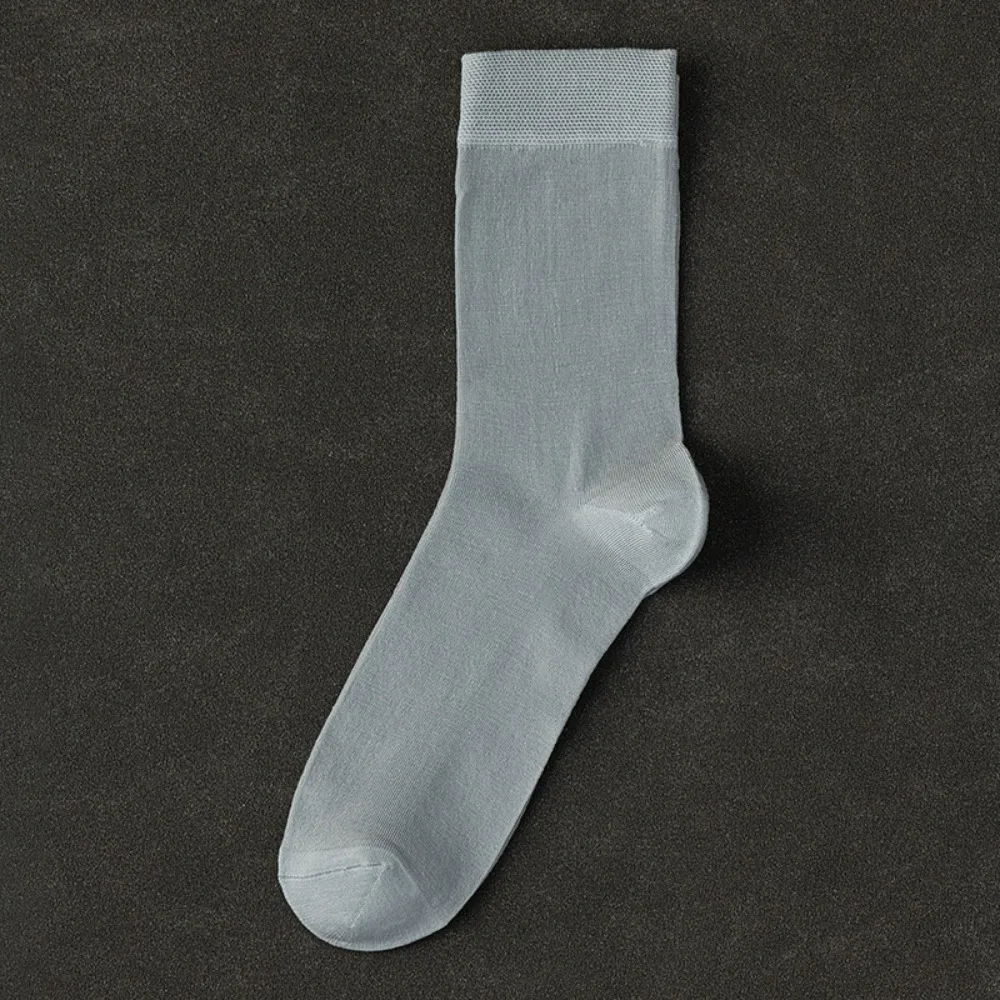 Fashion Thin Men's Socks Silk Solid Color Middle Tube Socks Breathable Sweat-Absorbin Business Socks
Fashion Thin Men's Socks Silk Solid Color Middle Tube Socks Breathable Sweat-Absorbin Business Socks