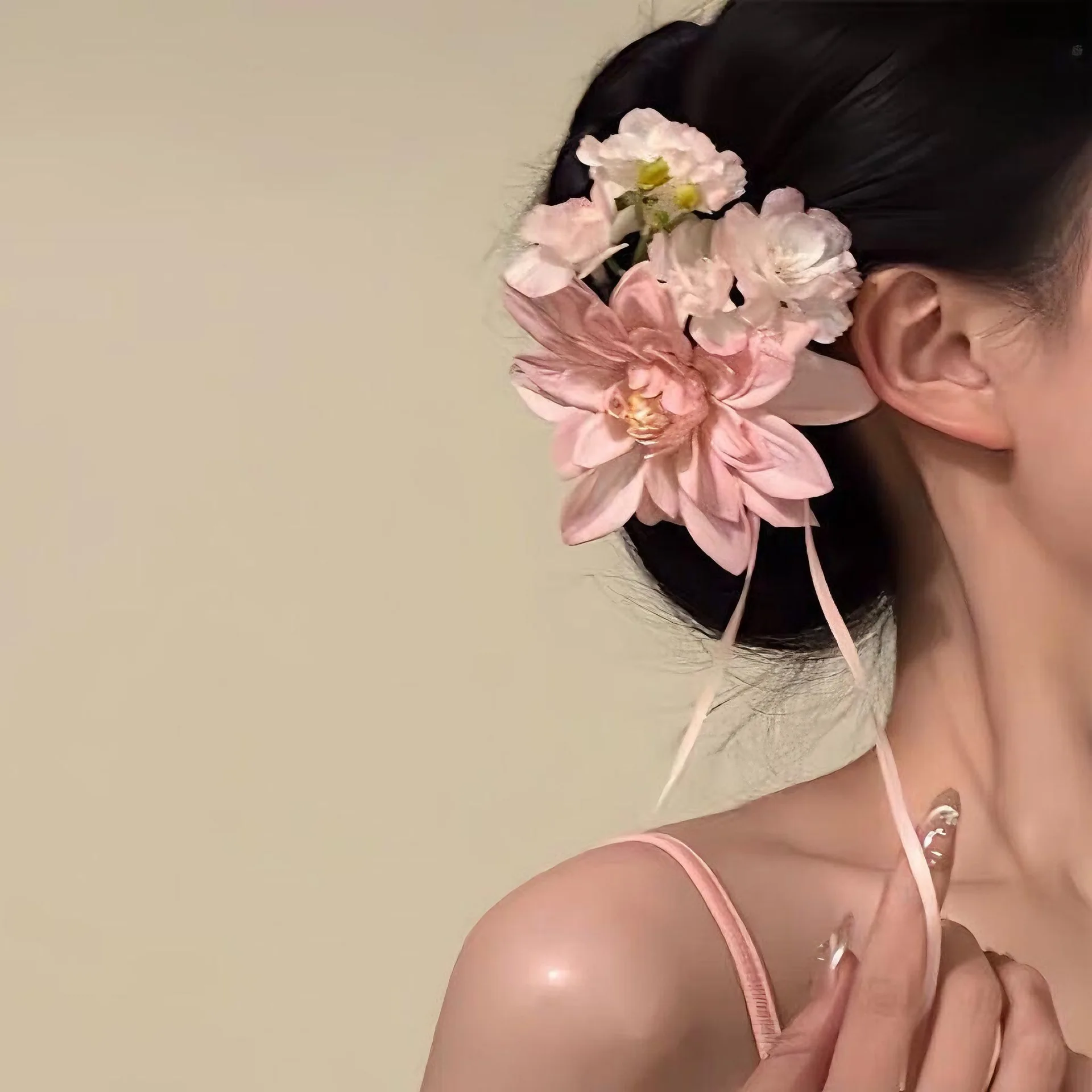 Summer Atmosphere Simulation Flower Hairpin Super Fairy Side Streamer Headgear Hair Accessories Seaside Photo
Summer Atmosphere Simulation Flower Hairpin Super Fairy Side Streamer Headgear Hair Accessories Seaside Photo