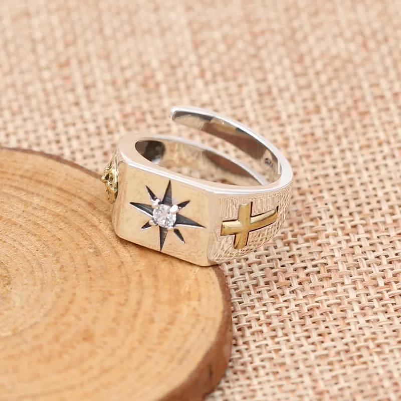 S925 sterling silver thai silver jewelry popular casual glossy diamond male cross fashion open ring
S925 sterling silver thai silver jewelry popular casual glossy diamond male cross fashion open ring