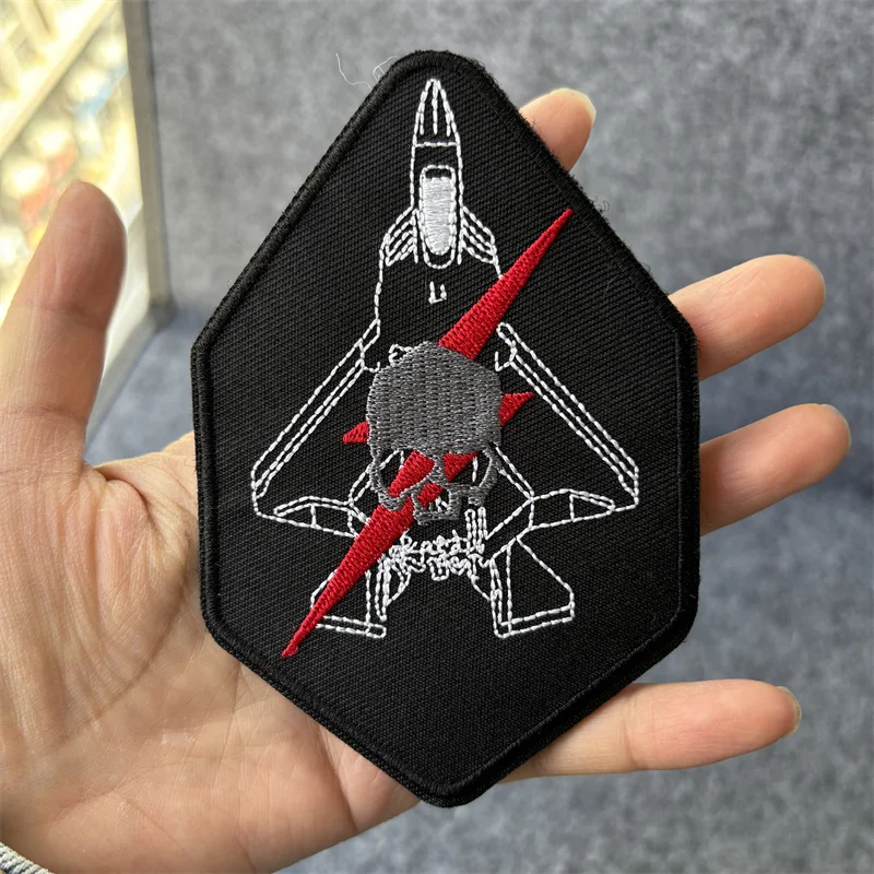 Skull Patch Embroidery on Clothing Tactical Aircraft Morale Badge Hook Loop Military Patches Backpack Stickers Armband
Skull Patch Embroidery on Clothing Tactical Aircraft Morale Badge Hook Loop Military Patches Backpack Stickers Armband