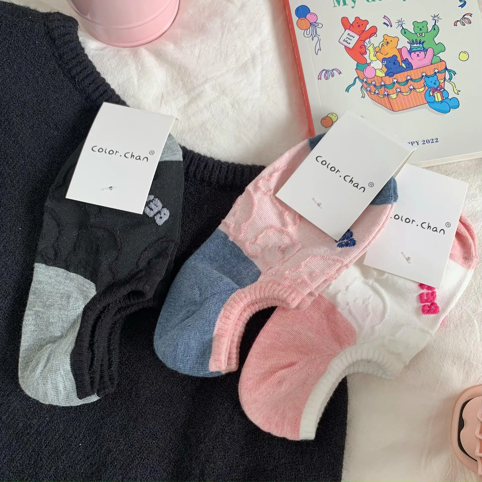 5 Pairs Ladies' Socks Sweet Cute Ankle Socks Comfortable Anti Slip Cotton Socks Pack Korean Cartoon Teddy Bear Kawaii For Girl
5 Pairs Ladies' Socks Sweet Cute Ankle Socks Comfortable Anti Slip Cotton Socks Pack Korean Cartoon Teddy Bear Kawaii For Girl