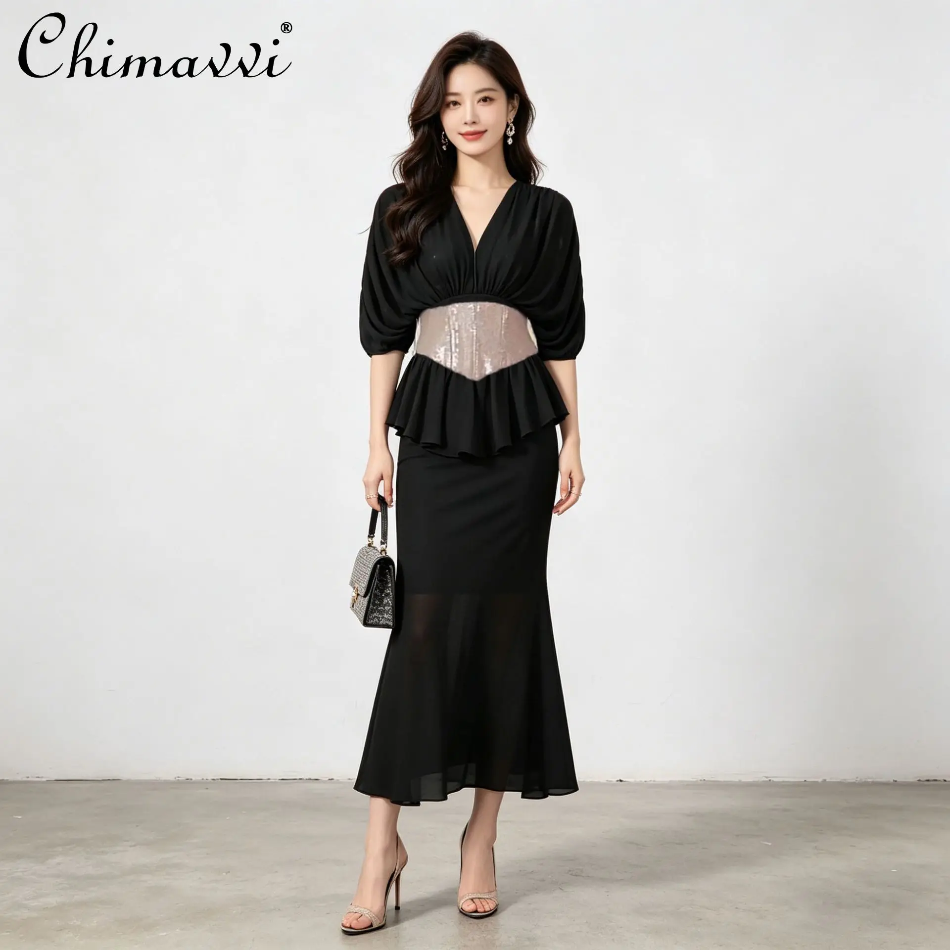 2026 Spring French Elegant Temperament Retro V-neck Half Sleeve High Waist Sequins Hip-wrapped Fishtail Long Evening Dress Women
2026 Spring French Elegant Temperament Retro V-neck Half Sleeve High Waist Sequins Hip-wrapped Fishtail Long Evening Dress Women