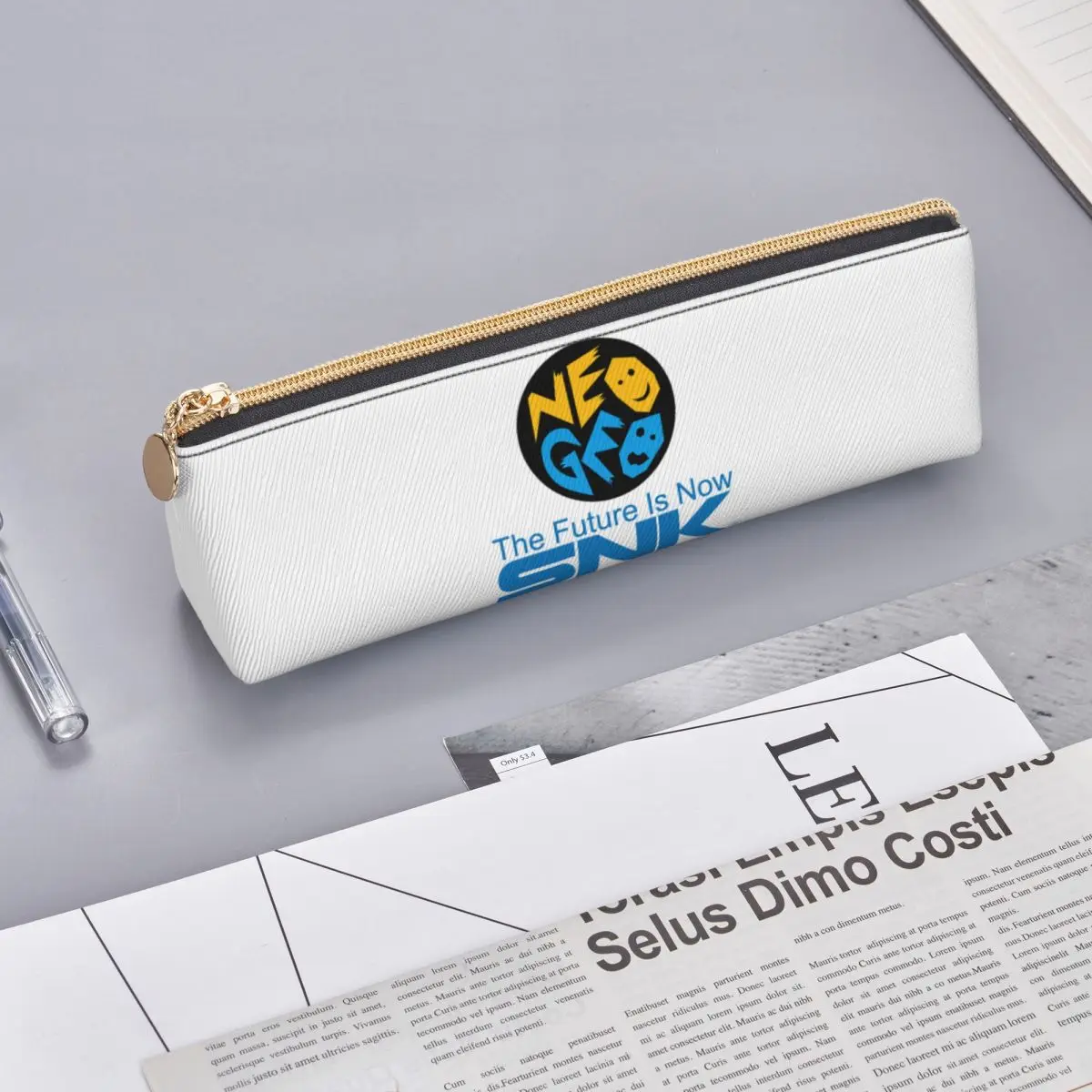 Neo Geo Logo Neogeo Arcade Game 13 Pencil Cases Pen Holder Storage Stationery Supplies Large Storage Pen Box Pencil Bag for Kids
Neo Geo Logo Neogeo Arcade Game 13 Pencil Cases Pen Holder Storage Stationery Supplies Large Storage Pen Box Pencil Bag for Kids