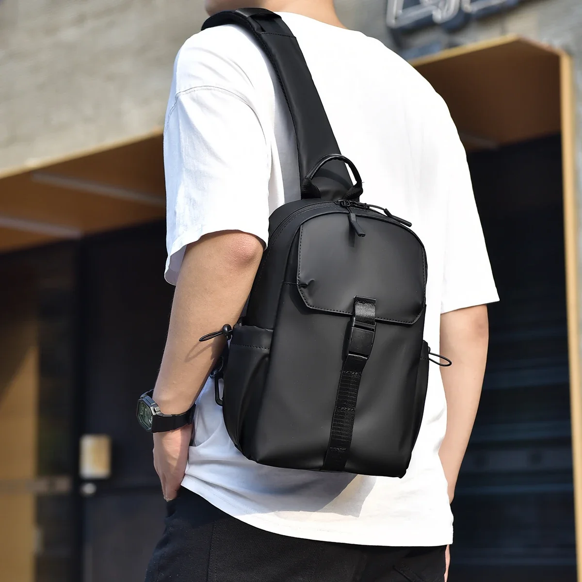 Fashionable Male Men Cool Popular Leisure Chest Bags For Work Waterproof Crossbody Business Daily Handbags With Large Pockets
Fashionable Male Men Cool Popular Leisure Chest Bags For Work Waterproof Crossbody Business Daily Handbags With Large Pockets