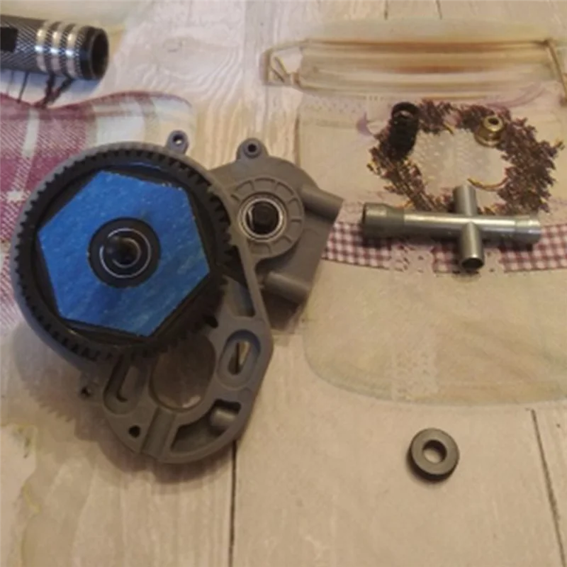 56T цилиндрическая шестерня 13T мотор-редуктор коробка передач набор шестерен для 1/10 RC гусеничного автомобиля осевой SCX10 SCX10 II обновленные детали
56T цилиндрическая шестерня 13T мотор-редуктор коробка передач набор шестерен для 1/10 RC гусеничного автомобиля осевой SCX10 SCX10 II обновленные детали