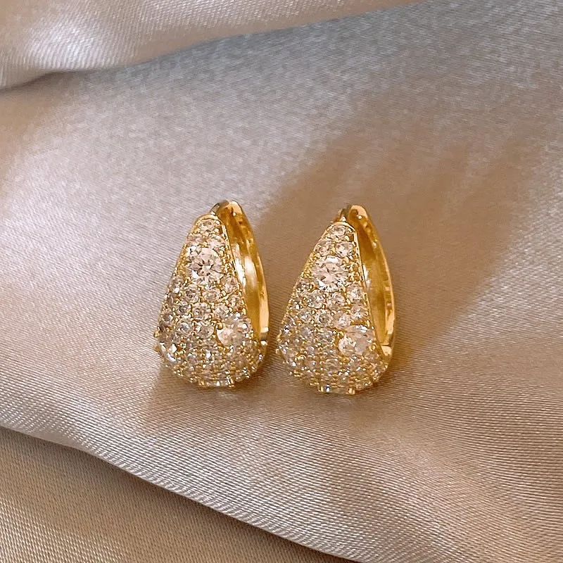 Серьги-капли VENTFILLE из стерлингового серебра 925 пробы для женщин, с цирконами, изысканные, элегантные, в подарок, дропшиппинг
Серьги-капли VENTFILLE из стерлингового серебра 925 пробы для женщин, с цирконами, изысканные, элегантные, в подарок, дропшиппинг