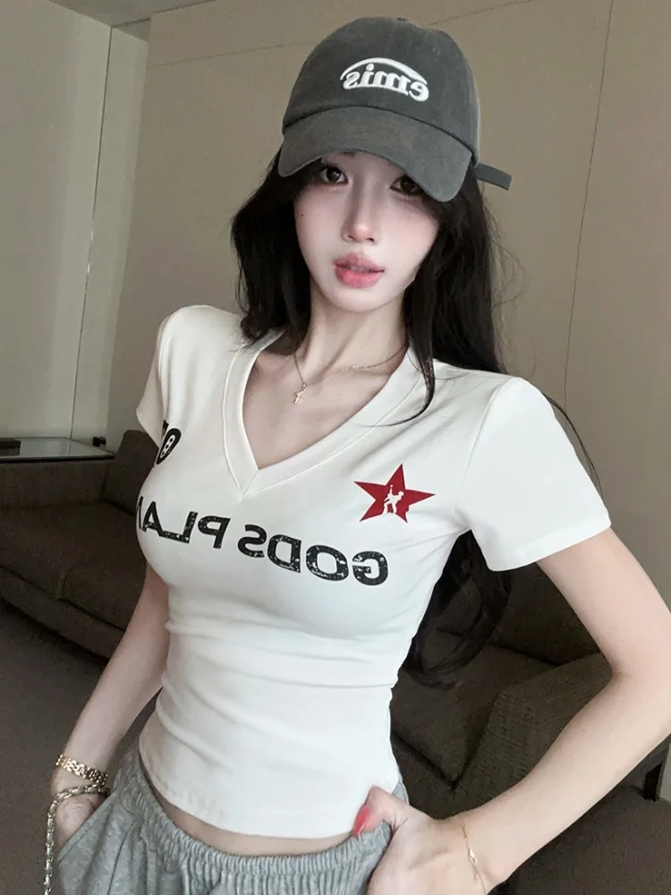 Retro American V-neck Digital Print Slim Fit Short Sleeve T-shirt Women Summer White Sexy Short Style Top Citywalk Skin-frien...
Retro American V-neck Digital Print Slim Fit Short Sleeve T-shirt Women Summer White Sexy Short Style Top Citywalk Skin-frien...