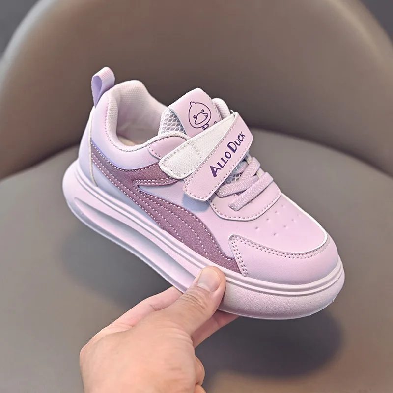 New children's sports shoes, anti slip, casual, versatile, flat bottomed, trendy shoes, little boys' leather covered board shoes
New children's sports shoes, anti slip, casual, versatile, flat bottomed, trendy shoes, little boys' leather covered board shoes