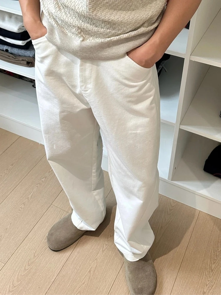 Новые летние мужские однотонные брюки свободного кроя в стиле «ленивый шик», повседневные, комфортные, универсальные, свободного покроя, модель «банан».
Новые летние мужские однотонные брюки свободного кроя в стиле «ленивый шик», повседневные, комфортные, универсальные, свободного покроя, модель «банан».