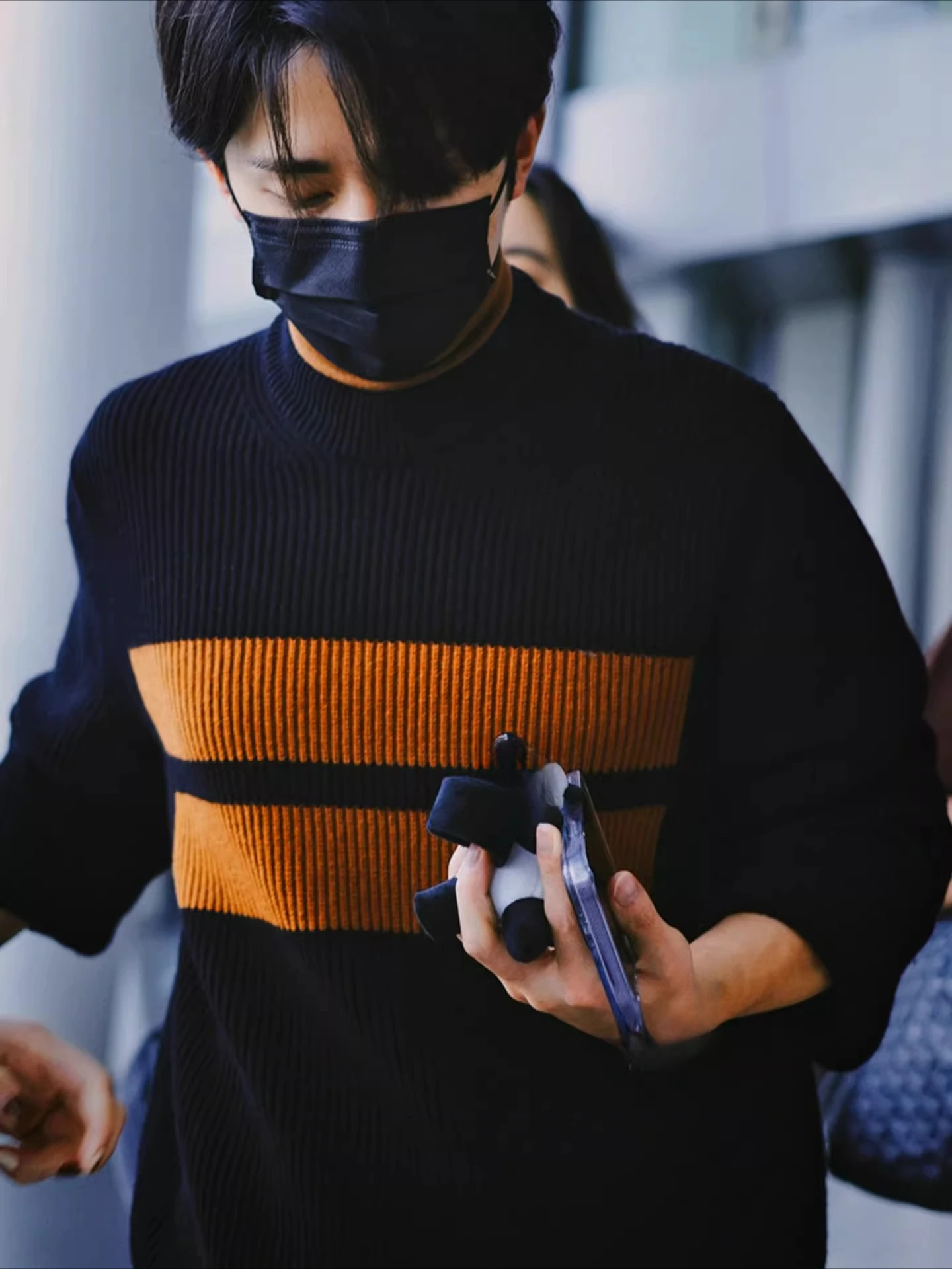 Striped cashmere sweater men's 100% pure cashmere round neck thick sweater winter new sweater
Striped cashmere sweater men's 100% pure cashmere round neck thick sweater winter new sweater