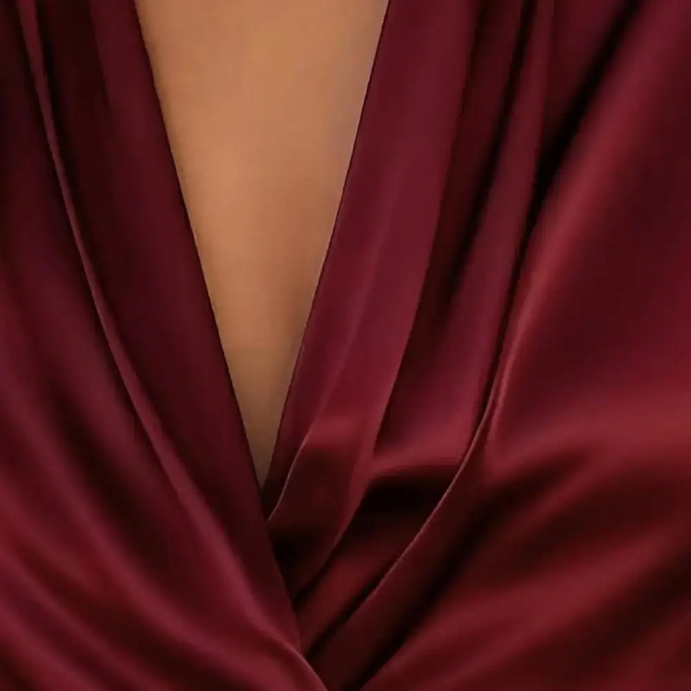 2026 Autumn New Women Elegant Satin V-neck Blouse Tops Office Lady Fashion Sexy Versatile Pleated Long-Sleeved Blouses Shirts
2026 Autumn New Women Elegant Satin V-neck Blouse Tops Office Lady Fashion Sexy Versatile Pleated Long-Sleeved Blouses Shirts