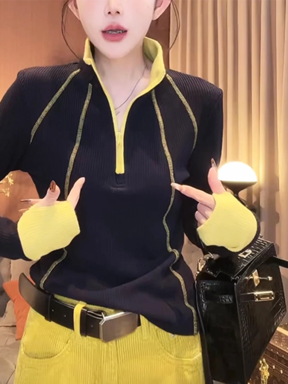 Женская приталенная толстовка на молнии с длинным рукавом, весенне-осенняя, повседневная, универсальная, корейский стиль, для поездок на работу
Женская приталенная толстовка на молнии с длинным рукавом, весенне-осенняя, повседневная, универсальная, корейский стиль, для поездок на работу