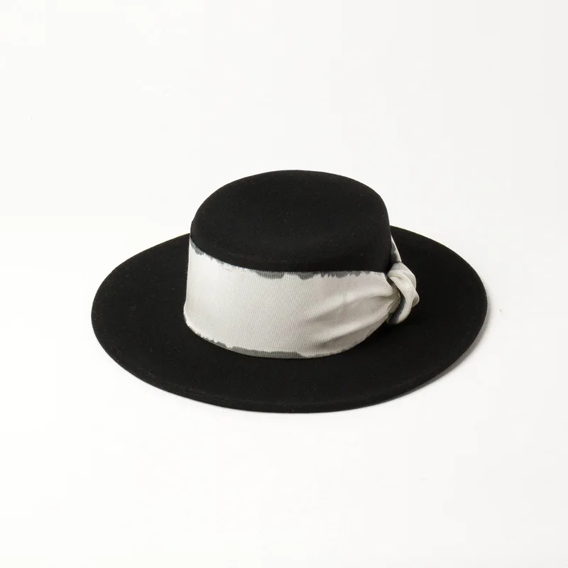 X467 Wool Fedora Hat Wide Brim Decoration with Wool Tweed Flat Top Hat Felt Flat Top Hat Flat Panama Hat Fedora Caps
X467 Wool Fedora Hat Wide Brim Decoration with Wool Tweed Flat Top Hat Felt Flat Top Hat Flat Panama Hat Fedora Caps