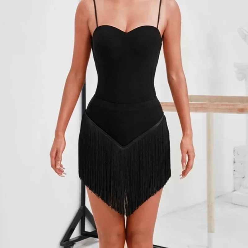 Customized ZYM Adult New Latin Top Strap Bareback Star Horn Half Skirt Gymnastics Latin Dance Dress with Chest Mat
Customized ZYM Adult New Latin Top Strap Bareback Star Horn Half Skirt Gymnastics Latin Dance Dress with Chest Mat