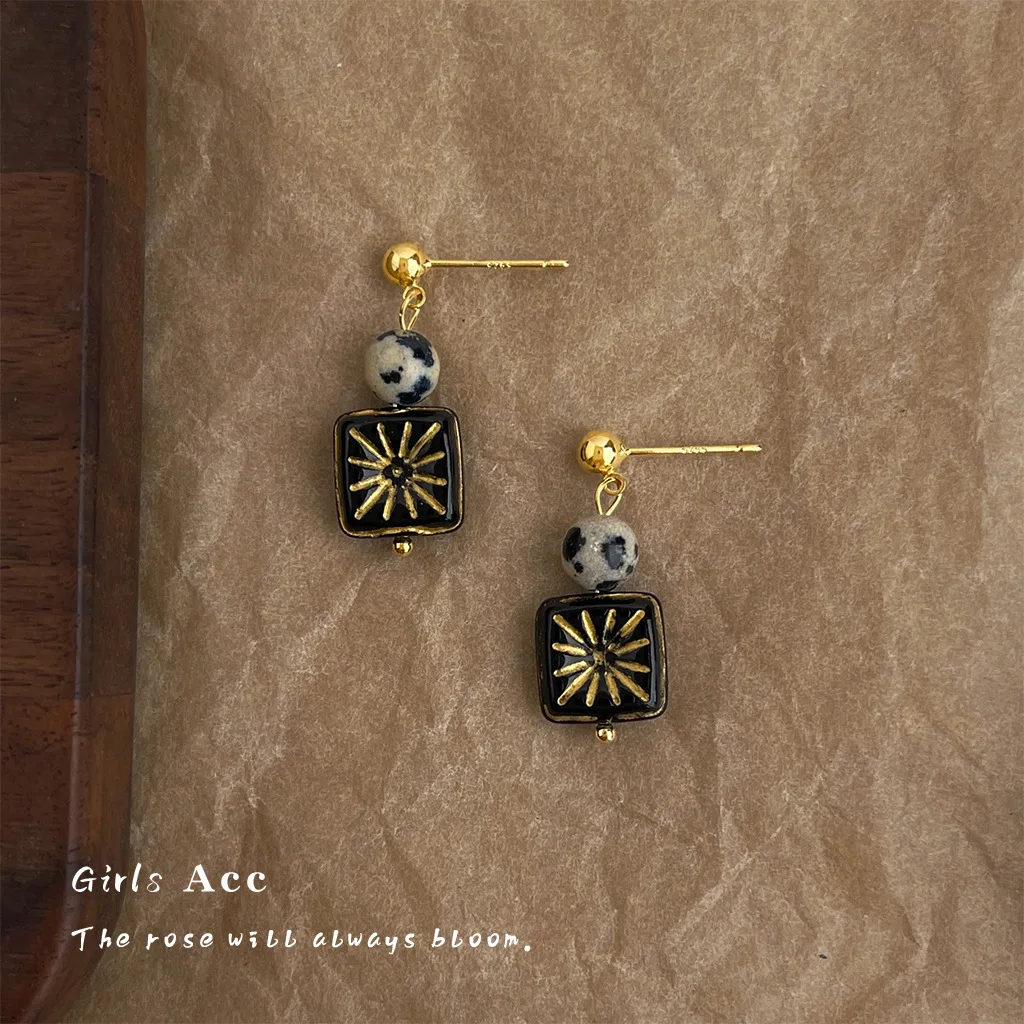 Винтажные серьги ручной работы из чешского стекла, этнические шпильки из натурального камня, ювелирные изделия в богемном китайском стиле для женщин
Винтажные серьги ручной работы из чешского стекла, этнические шпильки из натурального камня, ювелирные изделия в богемном китайском стиле для женщин