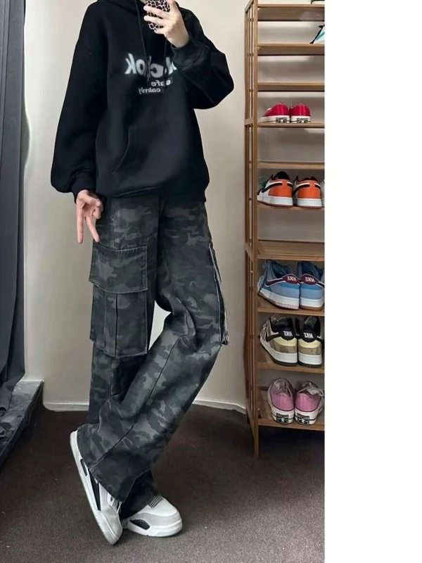 American High Street Camouflage Multi-ket Work Pants Men's Trendy Vintage Wide Leg Straight Casual Trousers
American High Street Camouflage Multi-ket Work Pants Men's Trendy Vintage Wide Leg Straight Casual Trousers