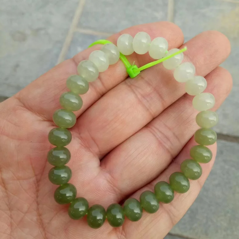 Натуральный нефрит Хэтянь Цинхай градиент цвета старый стиль браслет из бисера счеты 
Натуральный нефрит Хэтянь Цинхай градиент цвета старый стиль браслет из бисера счеты