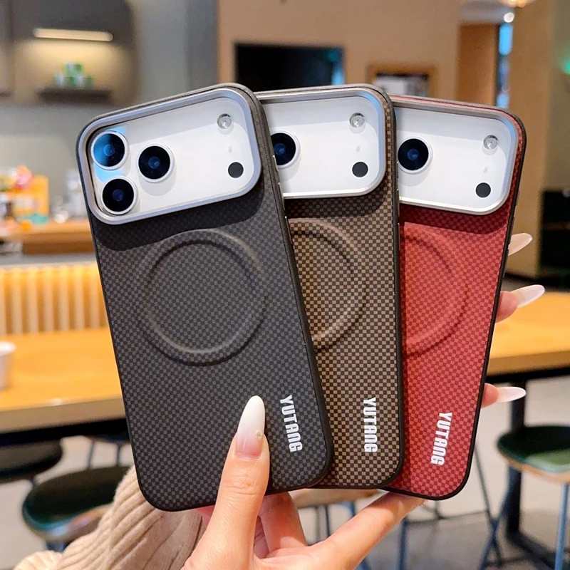 Чехол для iPhone 17, 16, 15 Pro Max, 17 Air с магнитной застежкой, текстурой карбона, из искусственной кожи, с металлическими кнопками для iPhone 17
Чехол для iPhone 17, 16, 15 Pro Max, 17 Air с магнитной застежкой, текстурой карбона, из искусственной кожи, с металлическими кнопками для iPhone 17
