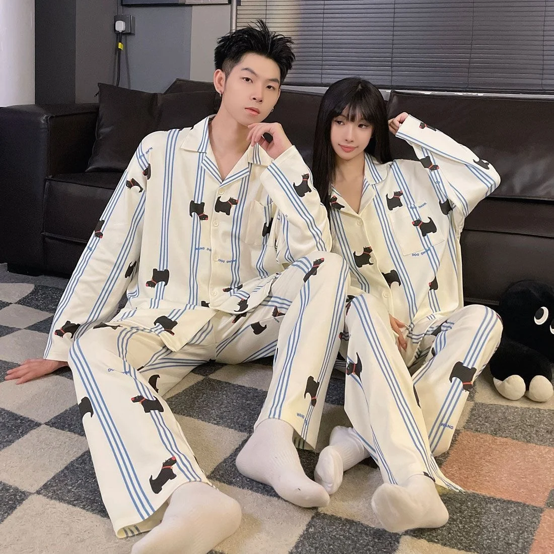 Cloud Cotton Long Sleeve Long Pants Couples Sleepwear Loose Home Clothes Spring Autumn Set for Men And Women
Cloud Cotton Long Sleeve Long Pants Couples Sleepwear Loose Home Clothes Spring Autumn Set for Men And Women
