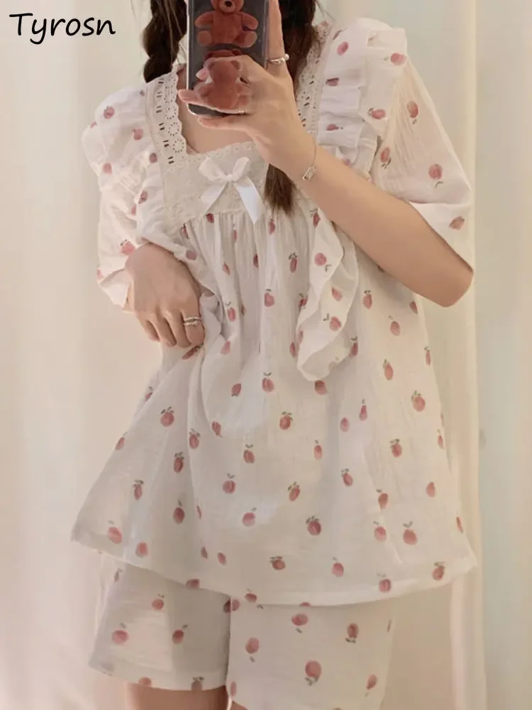 Пижамные комплекты женские модные милые свободные летние принты с квадратным воротником студенческий дизайн с оборками принцесса повседневная одежда для сна простая мягкая
Пижамные комплекты женские модные милые свободные летние принты с квадратным воротником студенческий дизайн с оборками принцесса повседневная одежда для сна простая мягкая