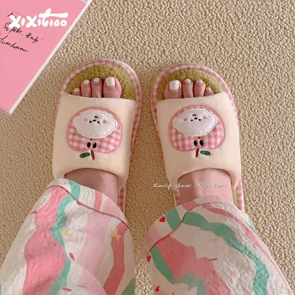 Ins Style Cute Apple Dog Plush Home Slippers Autumn Women Winter Warm Indoor Household Shoes Anti Slip Slip On For Bedroom Girls
Ins Style Cute Apple Dog Plush Home Slippers Autumn Women Winter Warm Indoor Household Shoes Anti Slip Slip On For Bedroom Girls