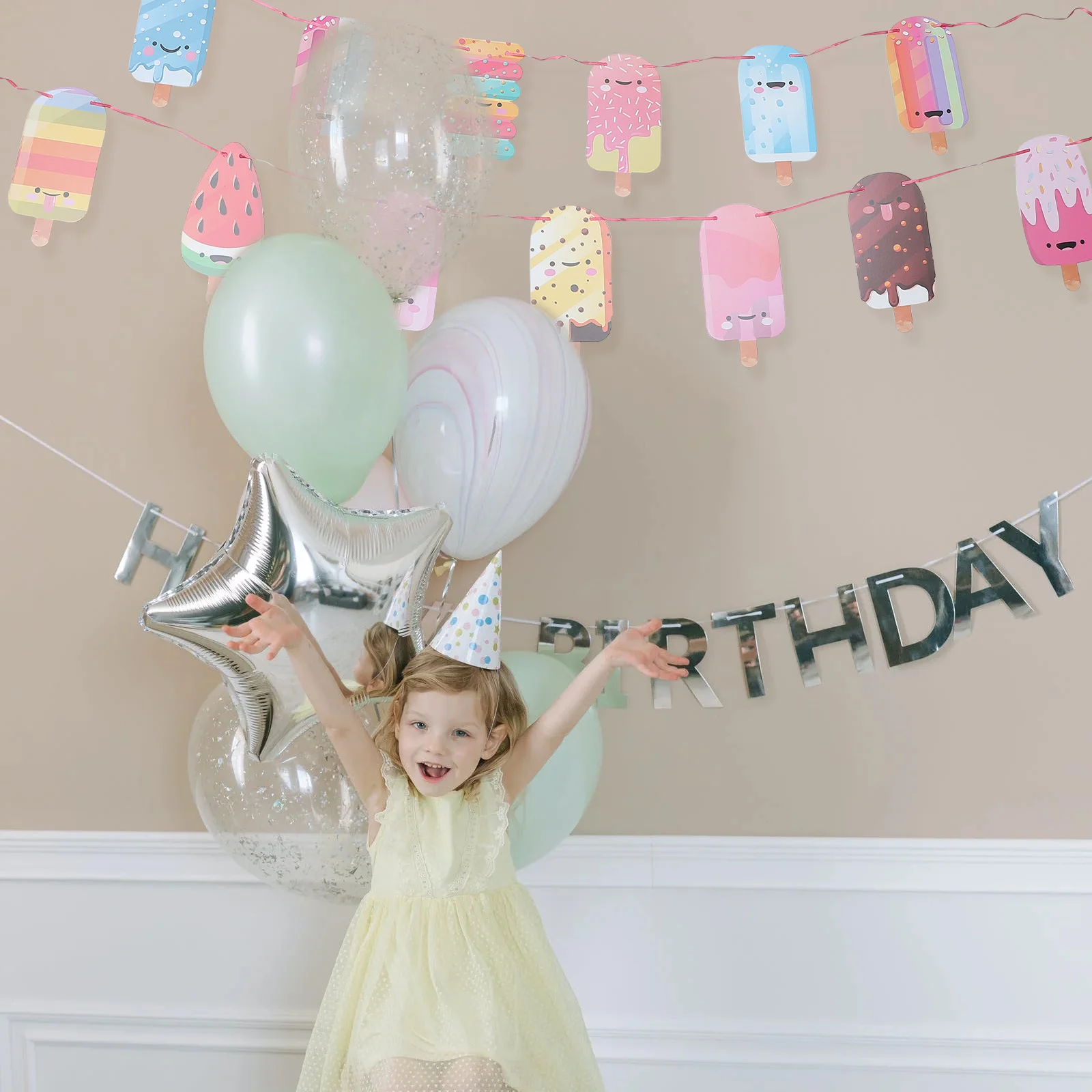 1 set Ice Cream Banner Birthday Party Decorations Reusable Lightweight Photo Props Background
1 set Ice Cream Banner Birthday Party Decorations Reusable Lightweight Photo Props Background