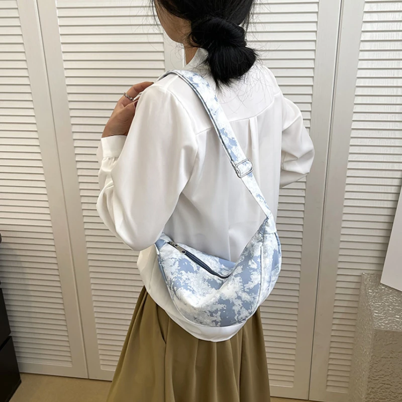 Chikage Simple Casual Women's Canvas Bag High Quality Multi-function Crossbody Bag Large Capacity Lightweight Chest Bag
Chikage Simple Casual Women's Canvas Bag High Quality Multi-function Crossbody Bag Large Capacity Lightweight Chest Bag