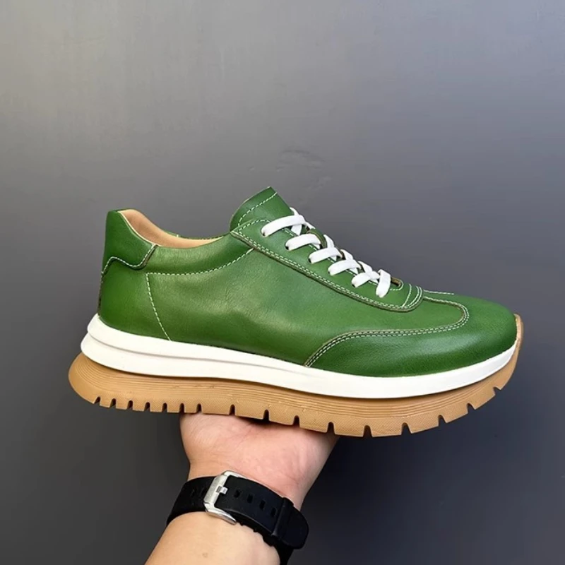 New Fashion Men Sneakers Genuine Leather Comfortable Outdoor Casual Shoes Youth Sports Running Shoes
New Fashion Men Sneakers Genuine Leather Comfortable Outdoor Casual Shoes Youth Sports Running Shoes
