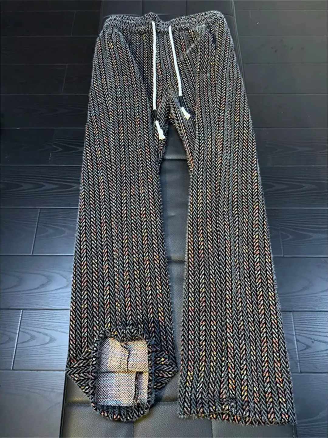 Ретро американские вельветовые брюки, мужские тяжелые прямые повседневные брюки, крутые брюки Haome с высокой талией, прямой крой
Ретро американские вельветовые брюки, мужские тяжелые прямые повседневные брюки, крутые брюки Haome с высокой талией, прямой крой