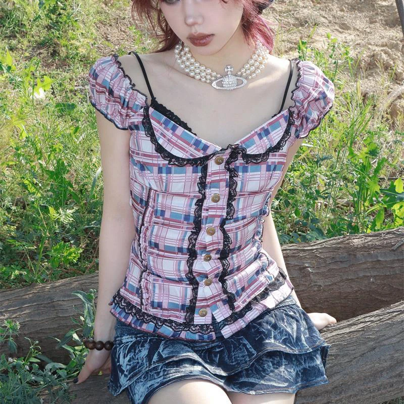 Y2K Plaid T Shirt Women Japanese Vintage Lace Patchwork Short Sleeve Crop Top Sexy Streetwear Harajuku All Match Tees Summer
Y2K Plaid T Shirt Women Japanese Vintage Lace Patchwork Short Sleeve Crop Top Sexy Streetwear Harajuku All Match Tees Summer