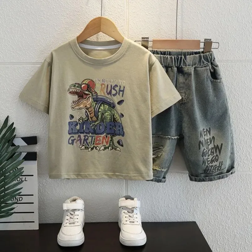Boys T. Rex Dinosaur Print 2PC Set Colored T-Shirt Steel Gray Pants Dark Kids Outfit New 2025 Baby Clothes Sets for Children
Boys T. Rex Dinosaur Print 2PC Set Colored T-Shirt Steel Gray Pants Dark Kids Outfit New 2025 Baby Clothes Sets for Children